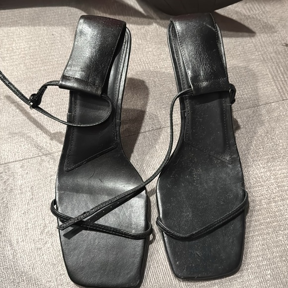 Zara Black Strappy Square Toe Heels Size 9 - Picture 6 of 9